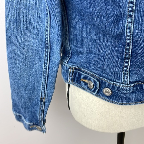 Levi Womens Denim Jean Jacket SZ Small Button Down Stretch - Picture 8 of 12